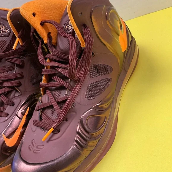 Nike Men's Maroon and Orange High-Top Basketball Shoes - Picture 12 of 16
